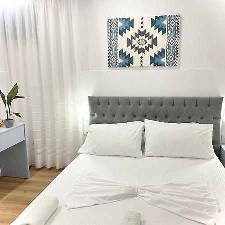 Tirana Square Hotel Екстер'єр фото