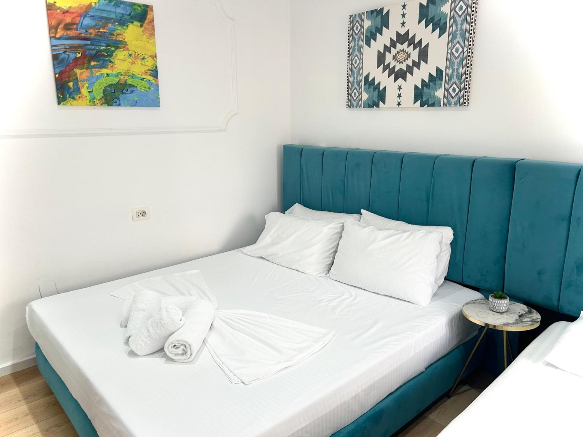 Tirana Square Hotel Екстер'єр фото