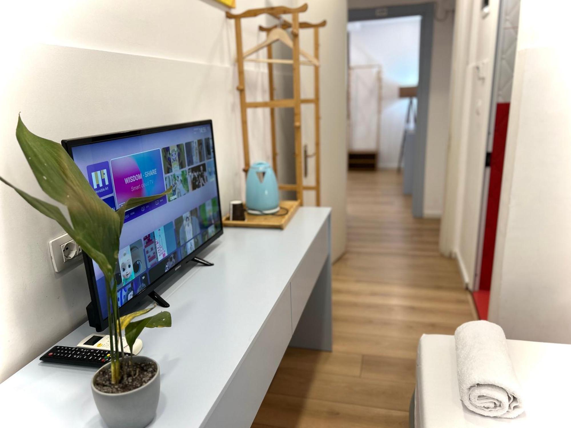 Tirana Square Hotel Екстер'єр фото