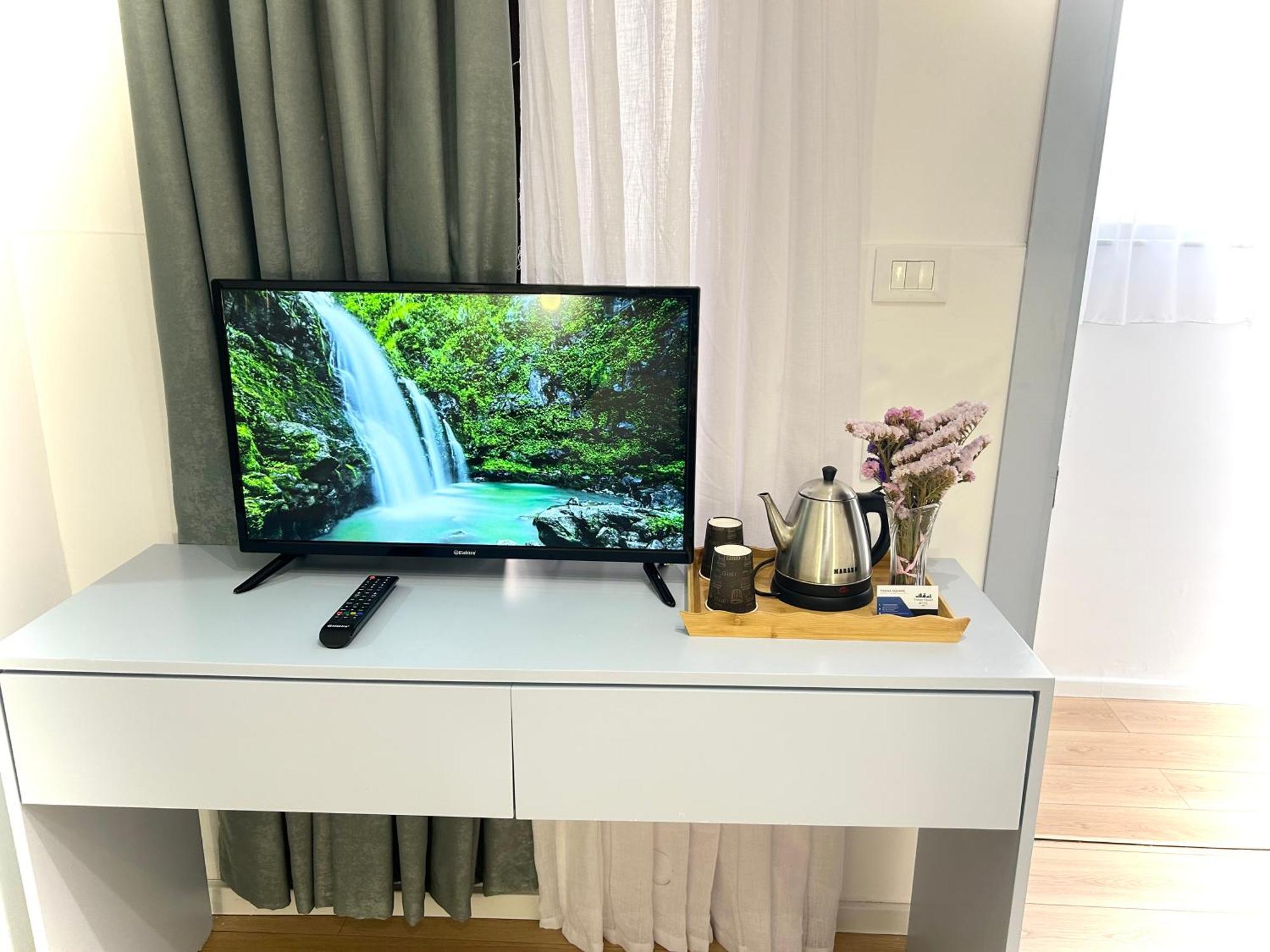 Tirana Square Hotel Екстер'єр фото