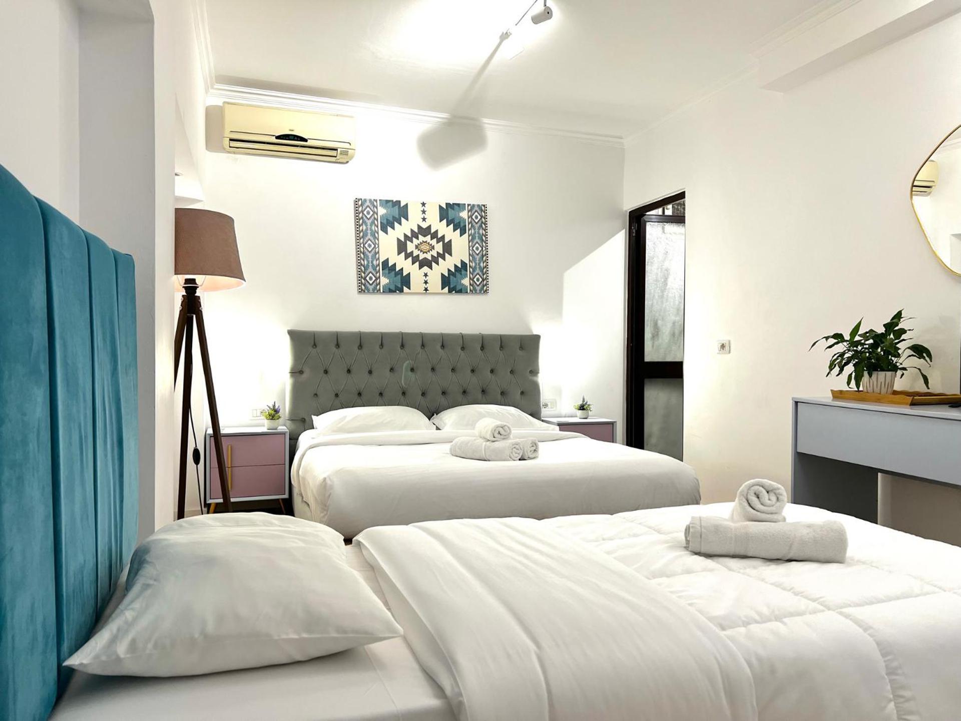 Tirana Square Hotel Екстер'єр фото